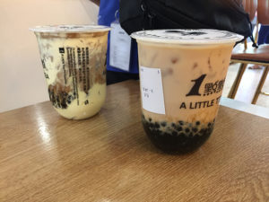 A LITTLE TEAの激甘ミルクティ。